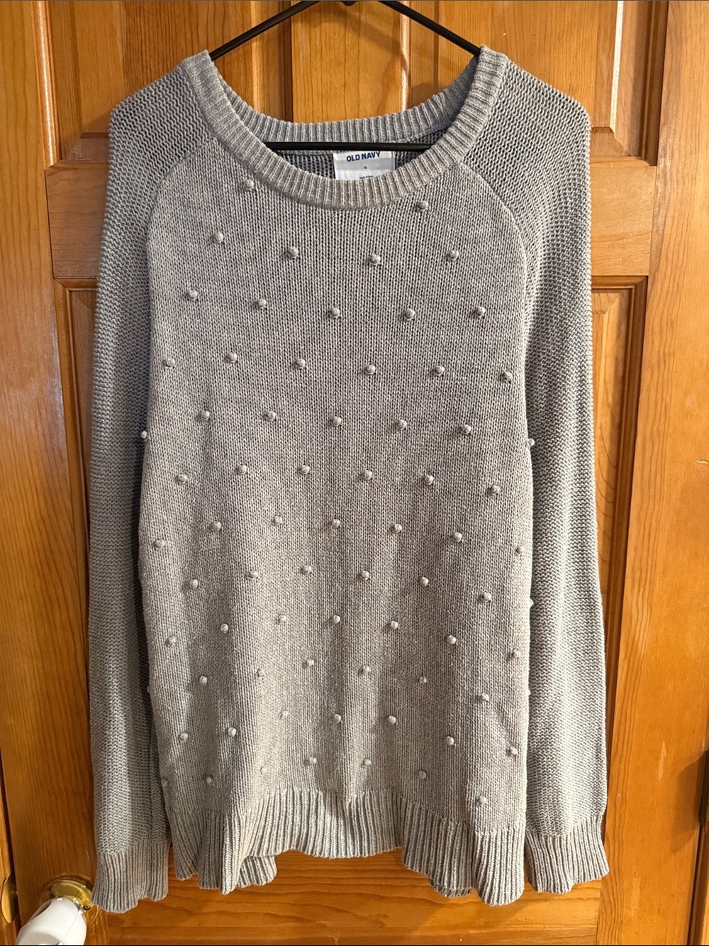 Old navy grey crew neck popcorn stitches sweater size xlarge,